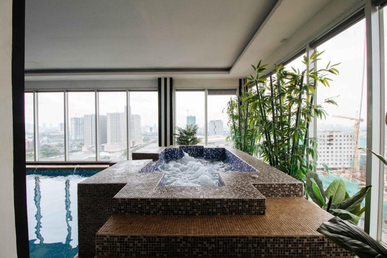 Northpointe Residences Манила Екстериор снимка