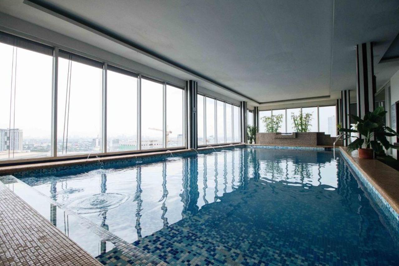 Northpointe Residences Манила Екстериор снимка